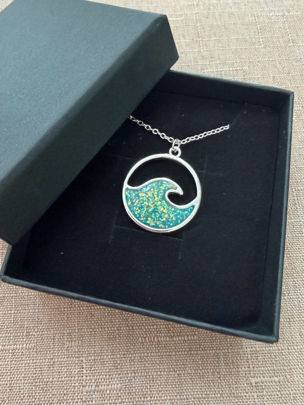 VivaLife Silver Pendant Necklace with Iridescent Teal wave